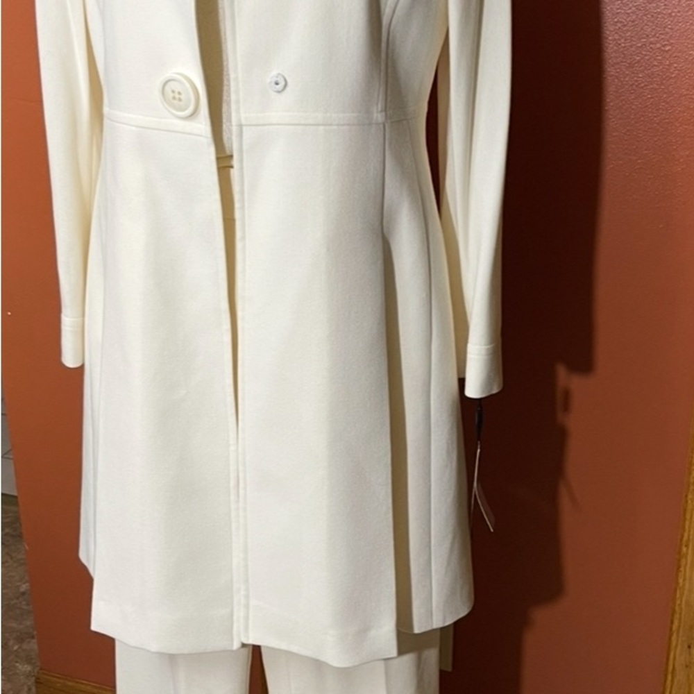 Tahari winter Ivory three piece pant ensemble, Blazer Coat